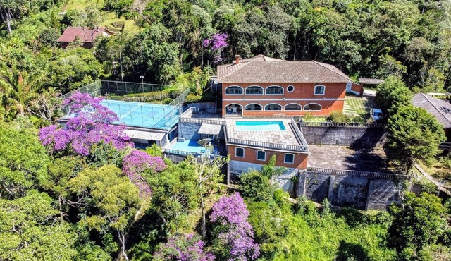 COLINA DOS REIS - A great place to relax and/or work from home. in Petropolis