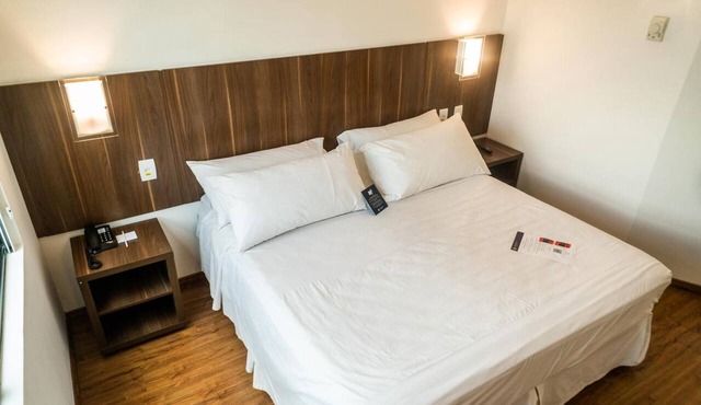Conveniently Located Room Near Ponta do Tome Beach - 4.9 mi | Free Parking in Santa Catarina