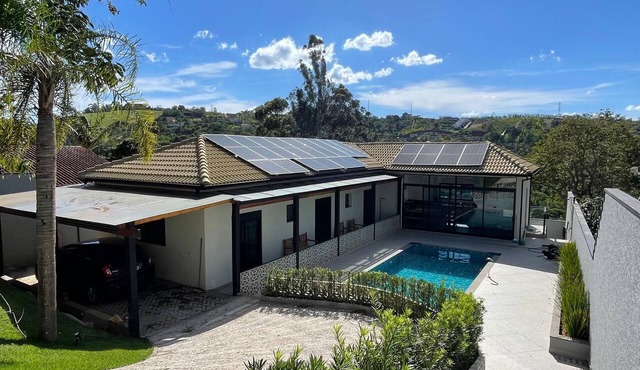 Country house in Atibaia | Heated pool | Beautiful view | Pet friendly in Atibaia