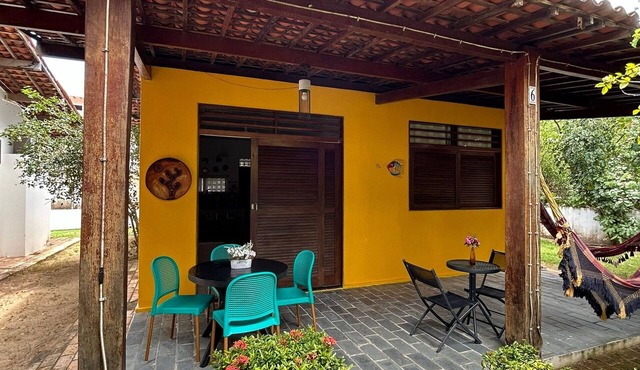 Couple's Chalet with Suite, Pool, and 50m from the Beach in Maragogi