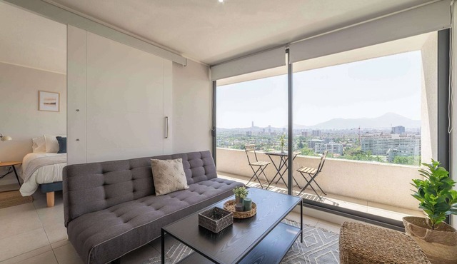 Cozy Apartment: Full Kitchen & Excellent Location