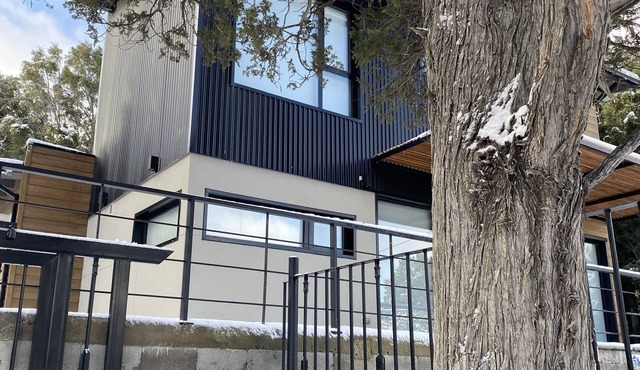 Cozy house near Bariloche hiking, skiing, climbing, fishing, and hunting