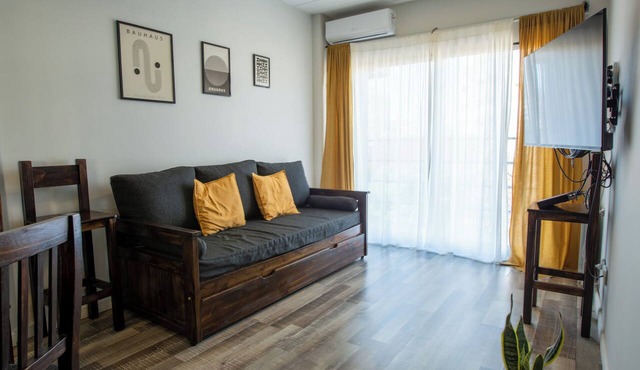 Daily rental in HYB