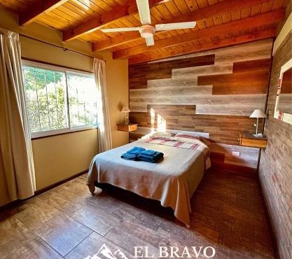El Bravo Alojamiento in Villa Rumipal
