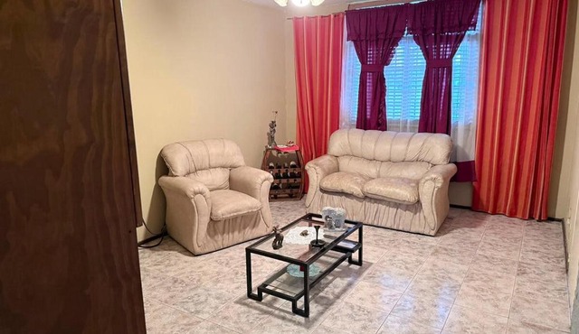 Family House with Comfort and Excellent Layout