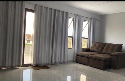 Flat Cerejeiras - Condomínio Privado in Bananeiras