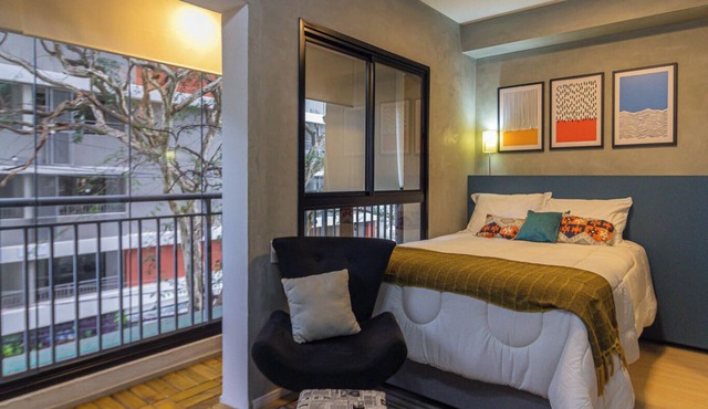 Flat Pet Friendly c Academia a 200m do metrô in São Paulo