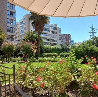 Full departamento, Metro Manquehue, Las Condes in Santiago