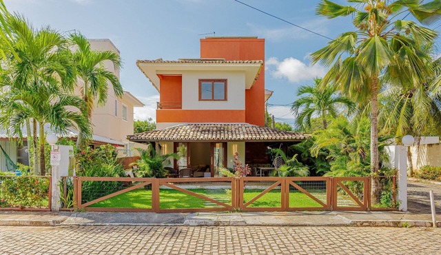 GB133 House with 4 Suites and Pool - Guarajuba in Camaçari