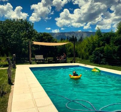 GLAMPING RANCHO ALEGRE in Merlo