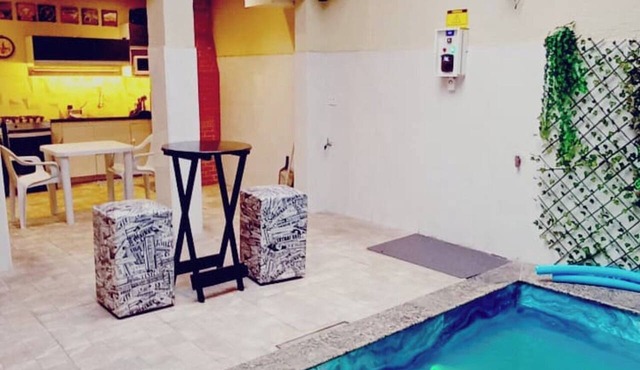 Heated pool and fireplace for couples in São Paulo
