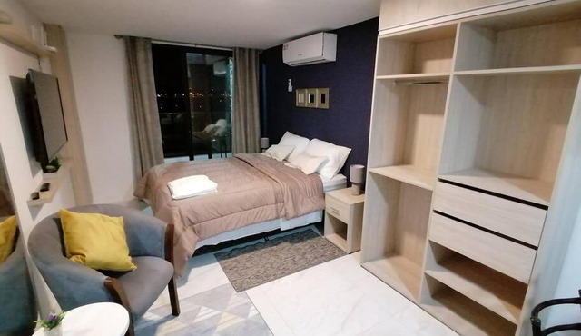 Hermoso Departamento completamente equipado in Colonia Mariano Roque Alonso