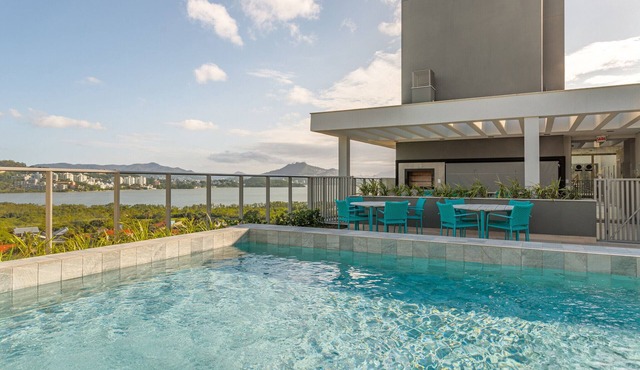Home Cacupé: Conforto c/Piscina Vista Mar WF8996 in Florianópolis