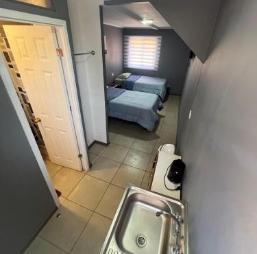 Hostal JV Loft Doble B