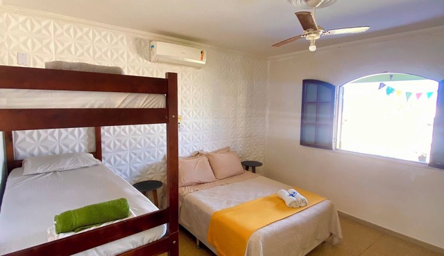 Hostel dos Gringos in Marica