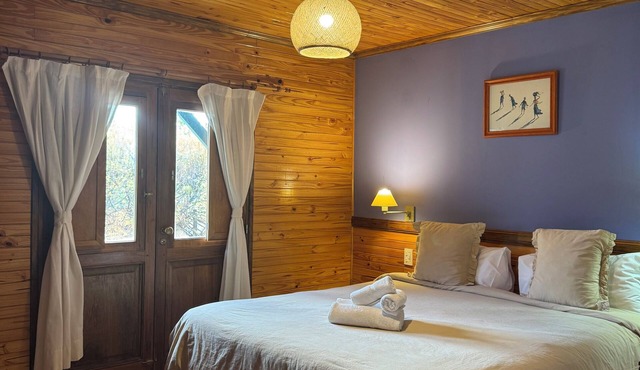 Hosteria Hainen Cabins, located in El Calafate, 10 minutes from downtown.