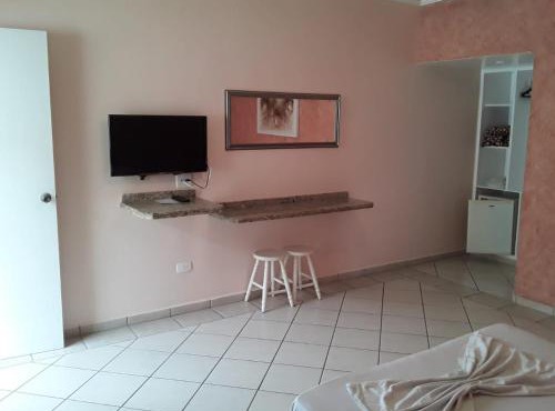 Hotel Areia Dourada in Peruíbe