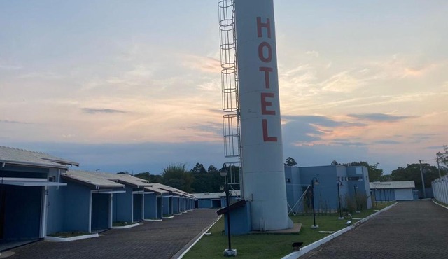 HOTEL E POUSADA ISIS in São Pedro
