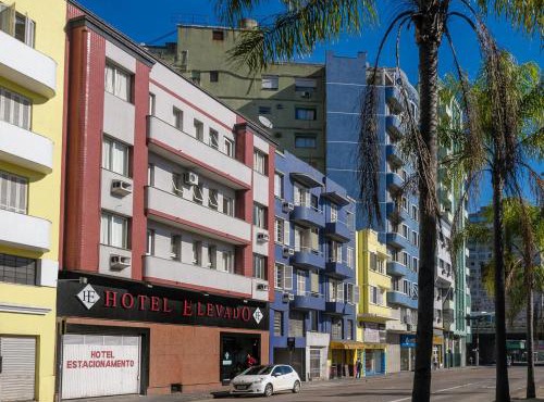 Hotel Elevado in Porto Alegre