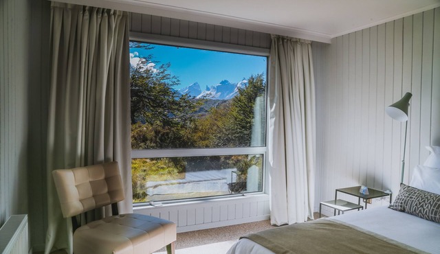 Hotel Lago Grey