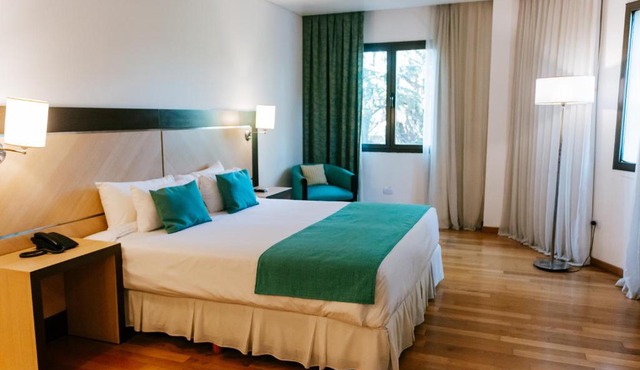 Hotel Plaza Central Canning