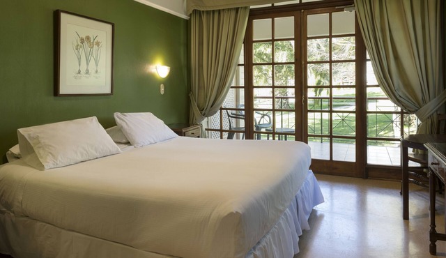 Hotel y Cabañas Huallilemu Sur- Caja Los Andes