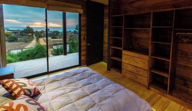 Kahuna Surf Retreat — Punta de Lobos