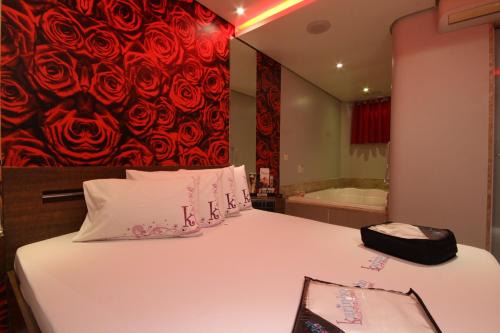 Karinho Hotel 4 in Santo André