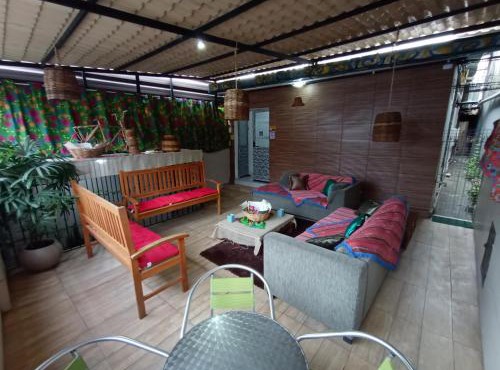 Lar Recife Olinda - Hostel com suítes privativas - Prox Centro de Convenções in Recife