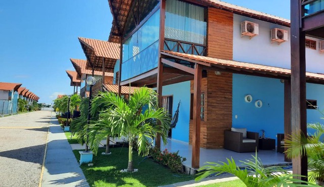 Linda casa com 5 quartos, a poucos metros da praia in Tamandaré