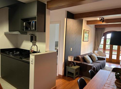 Lindo Apartamento Duplex com Vista para Montanha in Campos do Jordão