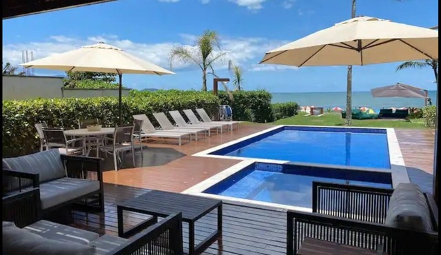 Luxury beachfront home in a gated community in SP