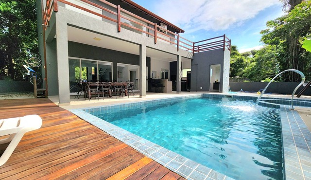 Magnífica Casa Condomínio Praia Bertioga Guaratuba Sun House Litoral Norte in São Paulo