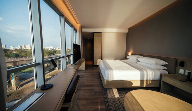 Marriott Corrientes Hotel