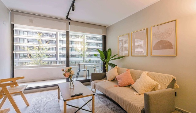 Modern Family Home in Providencia | Relaxing Stay in Providencia