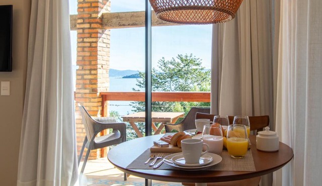 Modernidade com banheira e vista para o mar TJ1437 in Florianópolis