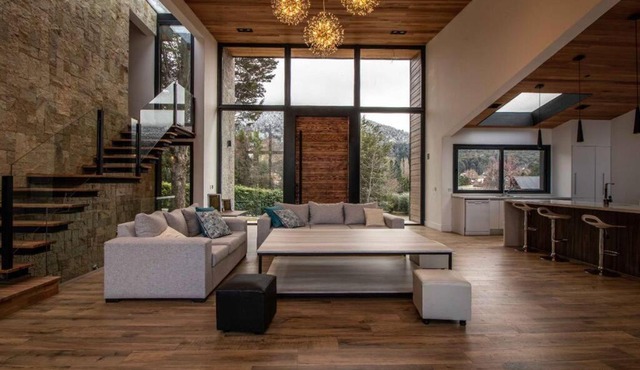 New Modern Home: Golf, Polo, Near Catedral Ski