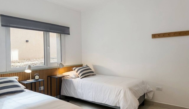 New, semi-central location · Parking space and self-check-in. in Azul