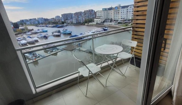 Nordelta Loft de la Bahia apart Departamento con vista al rio in Benavídez