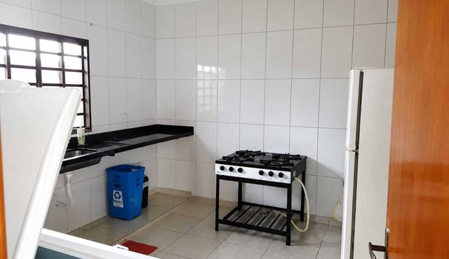 Party venue with bedrooms, swimming pools, TV and Wi-Fi. in Trindade