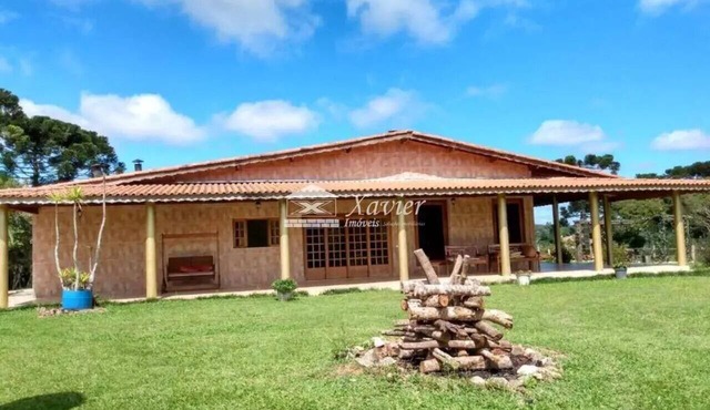 Property in Ibiúna with a stunning lake. in Ibiúna
