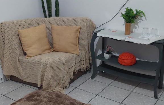 Quarto privativo em São José Santa Catarina Check in às 12 hs in São José