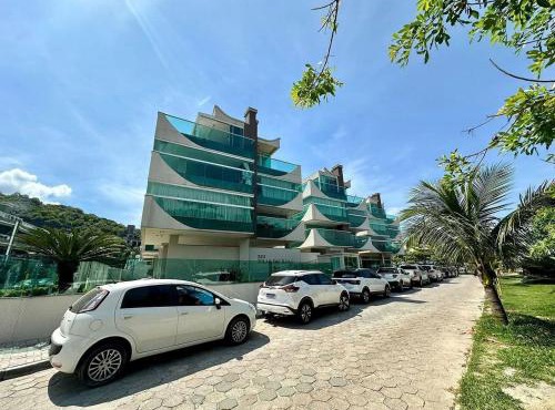 Residencial Solar das Ilhas - Praia de 4 Ilhas/SC in Bombinhas