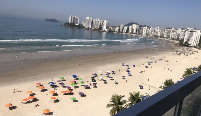 Sea front - one per floor - Pitangueiras - wonderful view in Guarujá