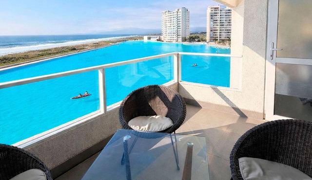 Sea, Space and Relaxation – Laguna del Mar in La Serena