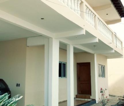 Sobrado Parque Mae Bonifacia 4 suites com ar e piscina in Cuiabá