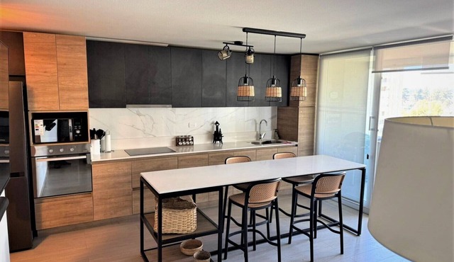 Spacious 2-bedroom, 2-bathroom apartment with all amenities and modern spaces