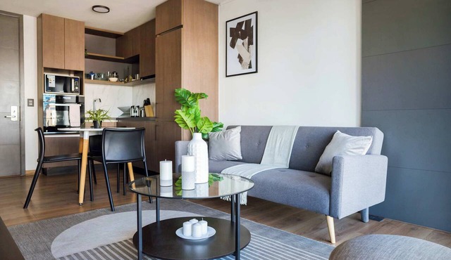Spacious Apt Retreat in Las Condes Comfort Awaits
