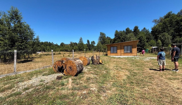 Spacious cozy cottage 3 bedrooms plus ample parking