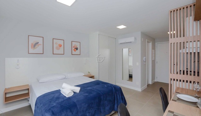Studio Design com conforto em Porto Alegre in Porto Alegre